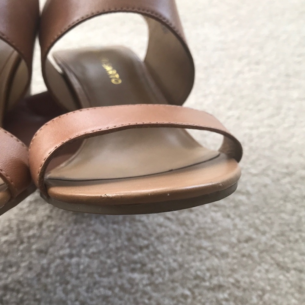 Sandals - Picture 6 of 7
